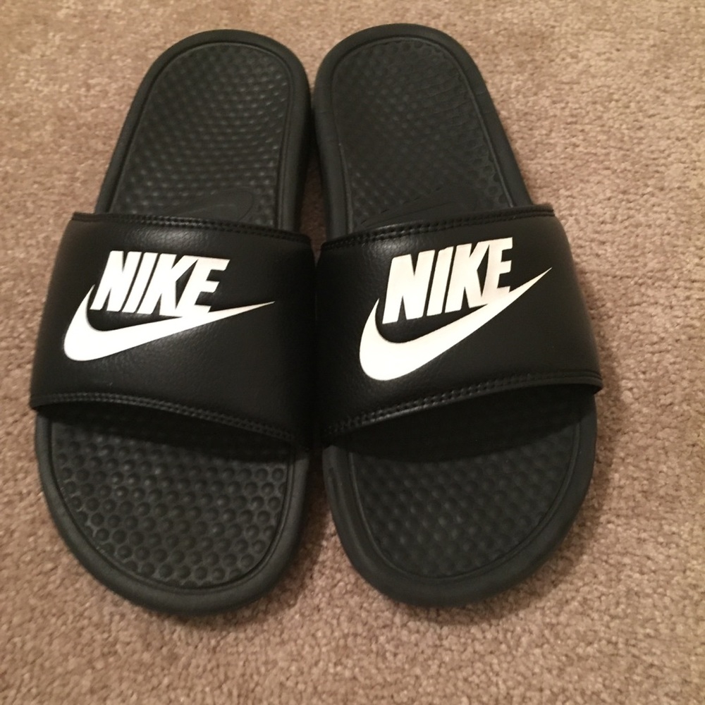 Nike slides